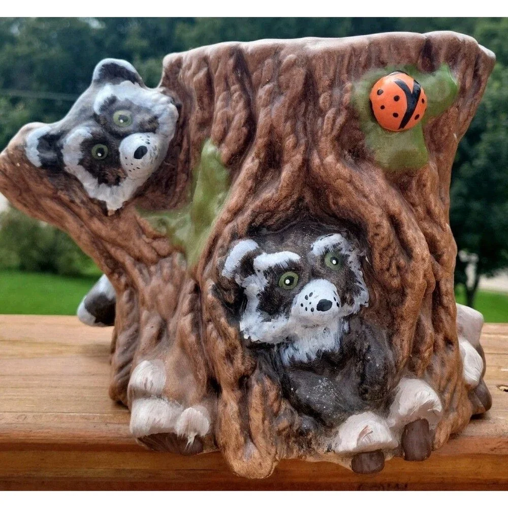 VTG Handpainted Ceramic Raccoons and Tree Stump Planter 11x6x6 USA 1970s-80s